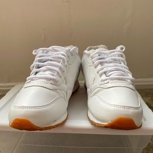 Fila tennis shoes